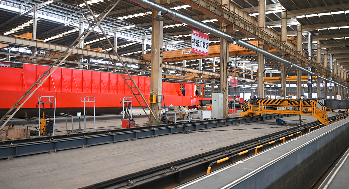 端梁互換式橋架匯裝平臺