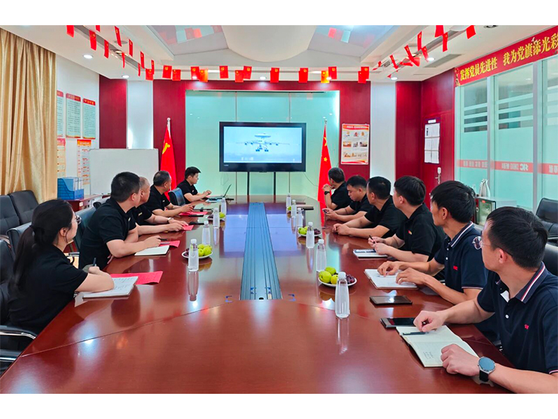 鑄軍魂?憶軍旅?建新功｜新科起重舉辦2025年退伍軍人座談會