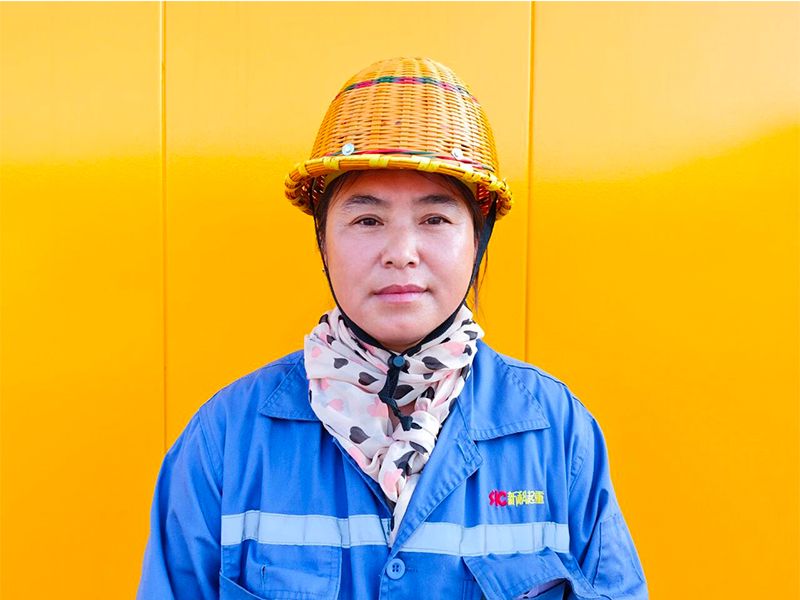 以匠心守初心 用責(zé)任筑防線(xiàn)｜記新科起重叉車(chē)班王彩霞